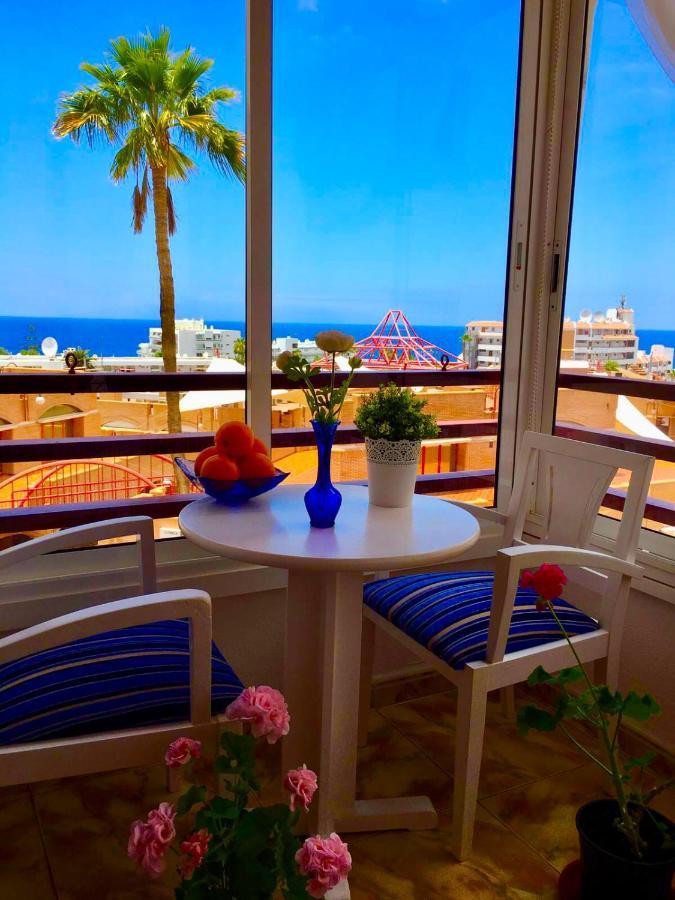 Sea-View Apartment With A Tennis Court 아데제 외부 사진
