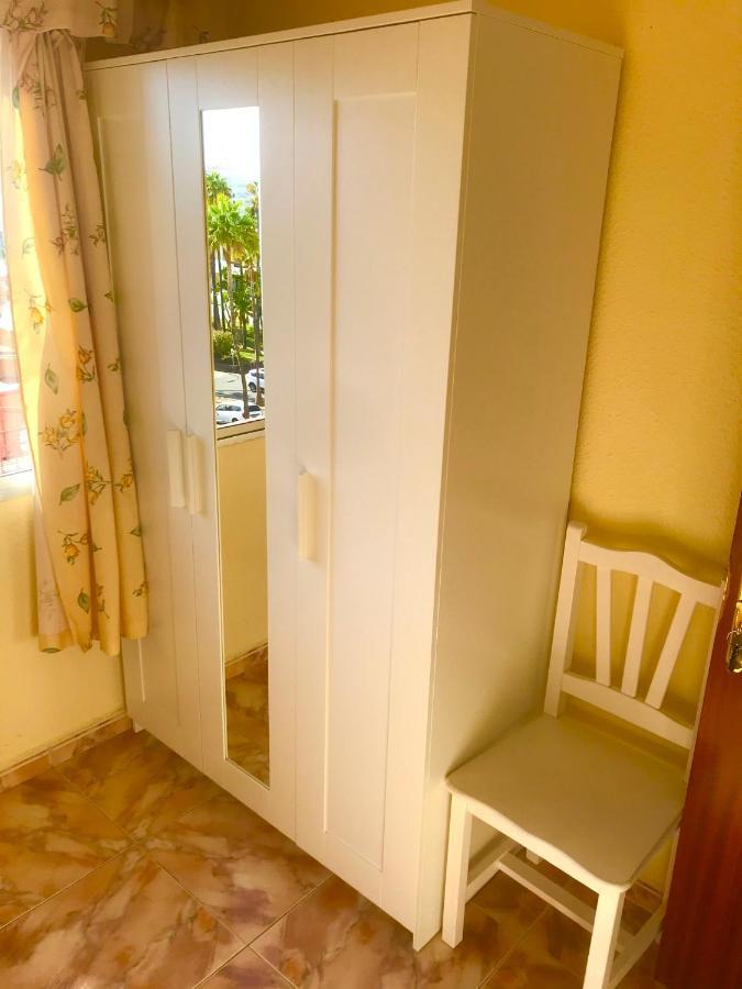 Sea-View Apartment With A Tennis Court 아데제 외부 사진